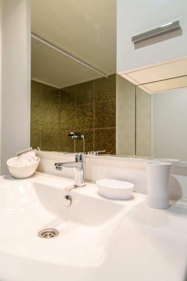 Studio Apartman Rea Trogir Exteriör bild