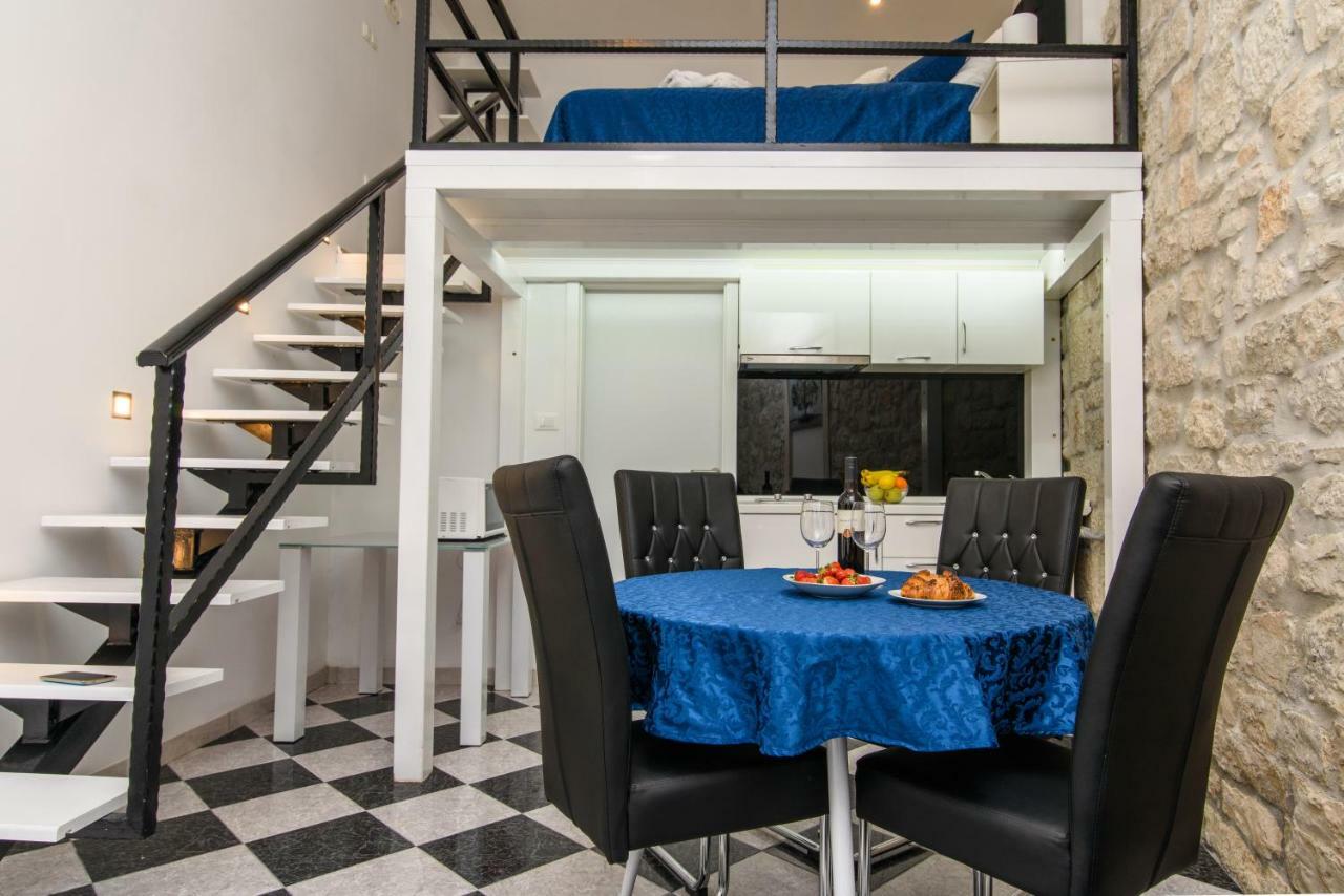 Studio Apartman Rea Trogir Exteriör bild