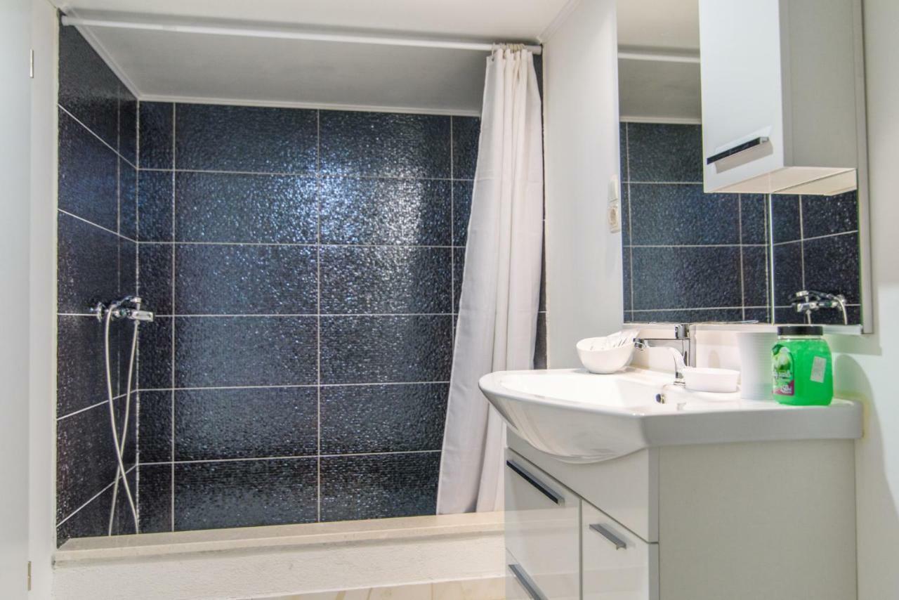 Studio Apartman Rea Trogir Exteriör bild